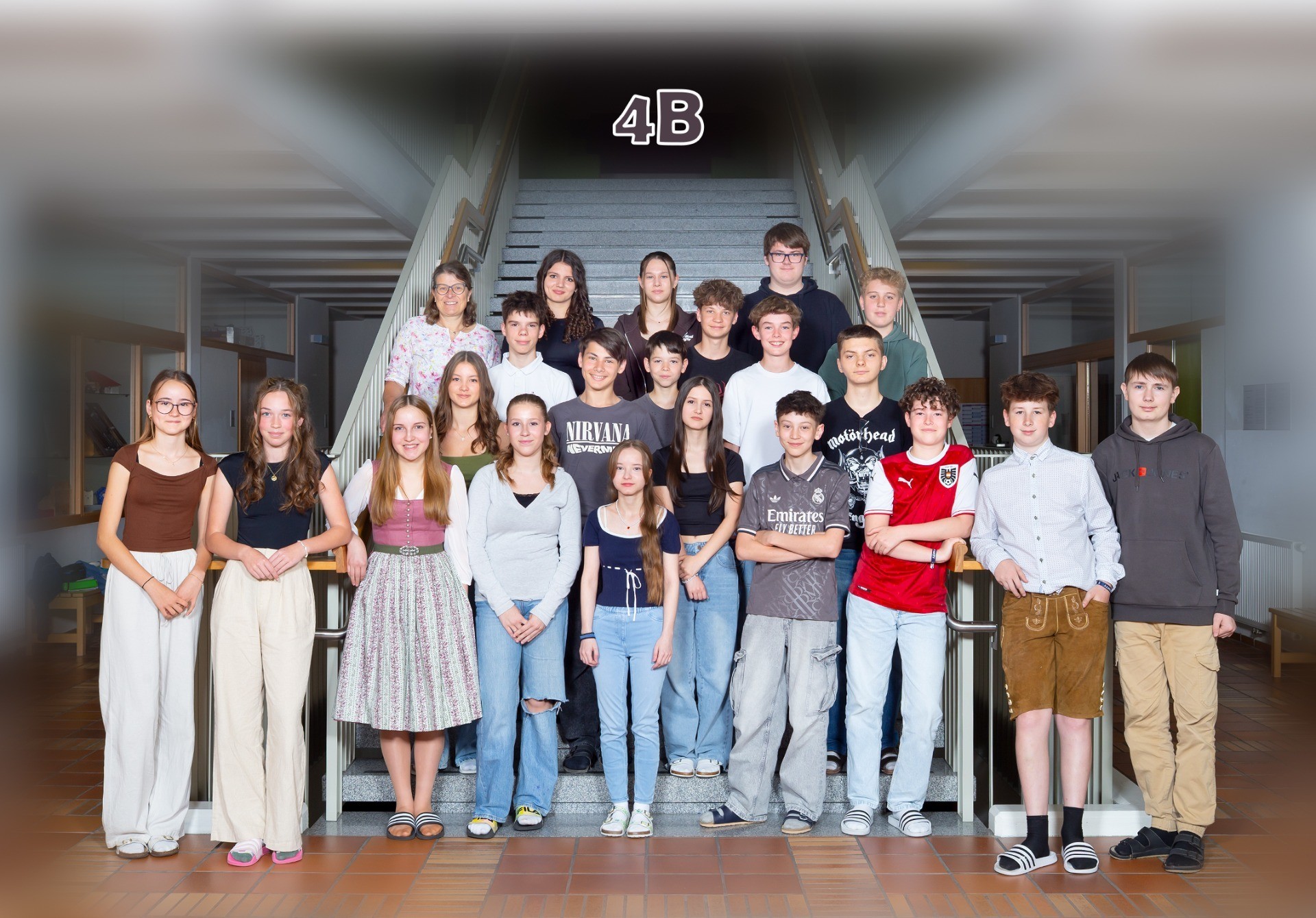 4b.jpg