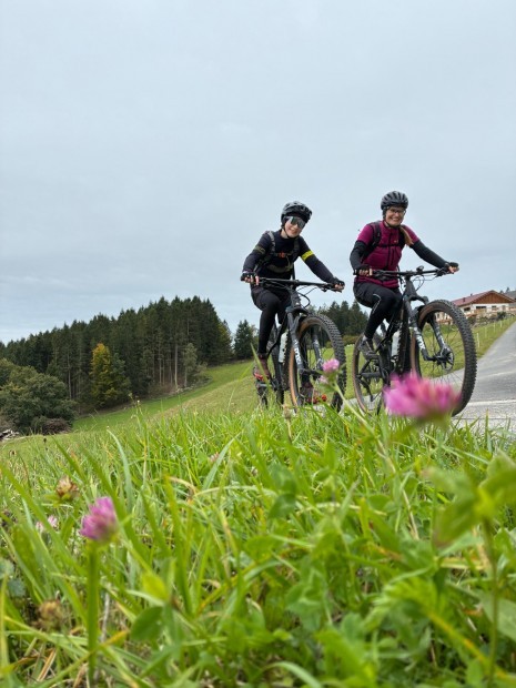 WhatsApp Image 2025-10-04 at 20.15.12.jpeg