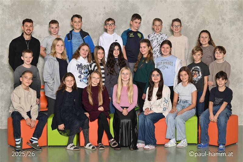 Klassenfoto 1c 25-26.jpg