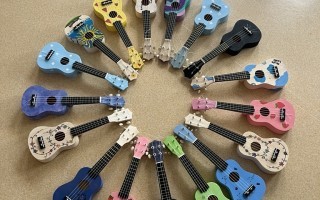 Ukulelen bemalt_5.jpeg