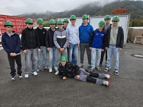 WhatsApp Image 2025-11-24 at 21.56.15 (4).jpeg