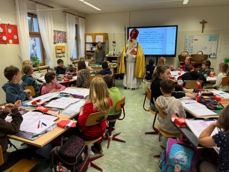 WhatsApp Image 2025-12-04 at 15.31.02 (1).jpeg