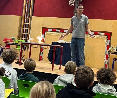 WhatsApp Image 2025-12-09 at 16.32.17 (3).jpeg