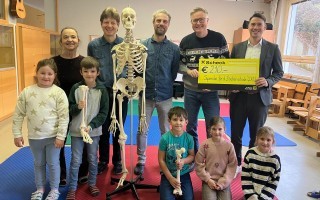 Rückenschule 25-26.jpg