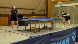 Annika Müller gegen Manuel Forstner