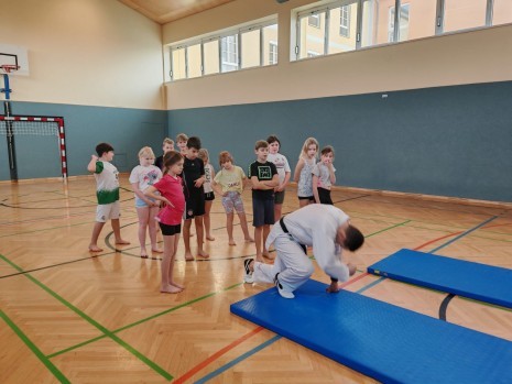 WhatsApp Image 2026-03-05 at 16.49.50 (6).jpeg