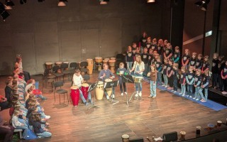 16 Percussionensemble