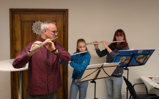 02 Hollenstein Querflötenensemble