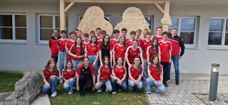 3.u.4.Kl. NÖMS Wolfsbach.jpg