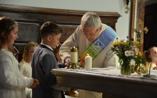 Gabenbereitung_ Kelch und Hostienschale