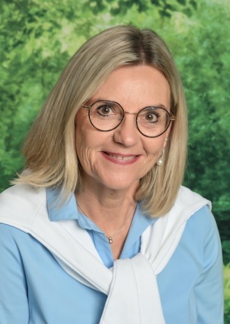 Veronika Kampenhuber.jpeg