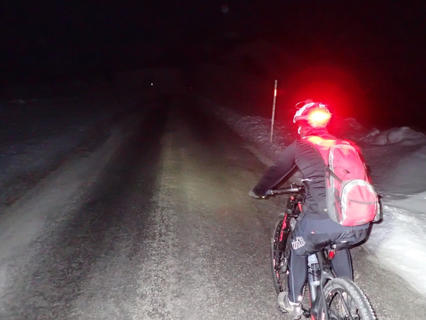 fahrrad rücklicht leuchtet nur im stand
