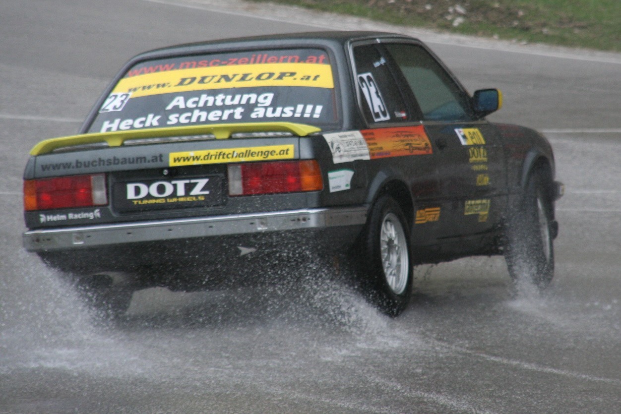 Fahrer_Roman_1.jpg